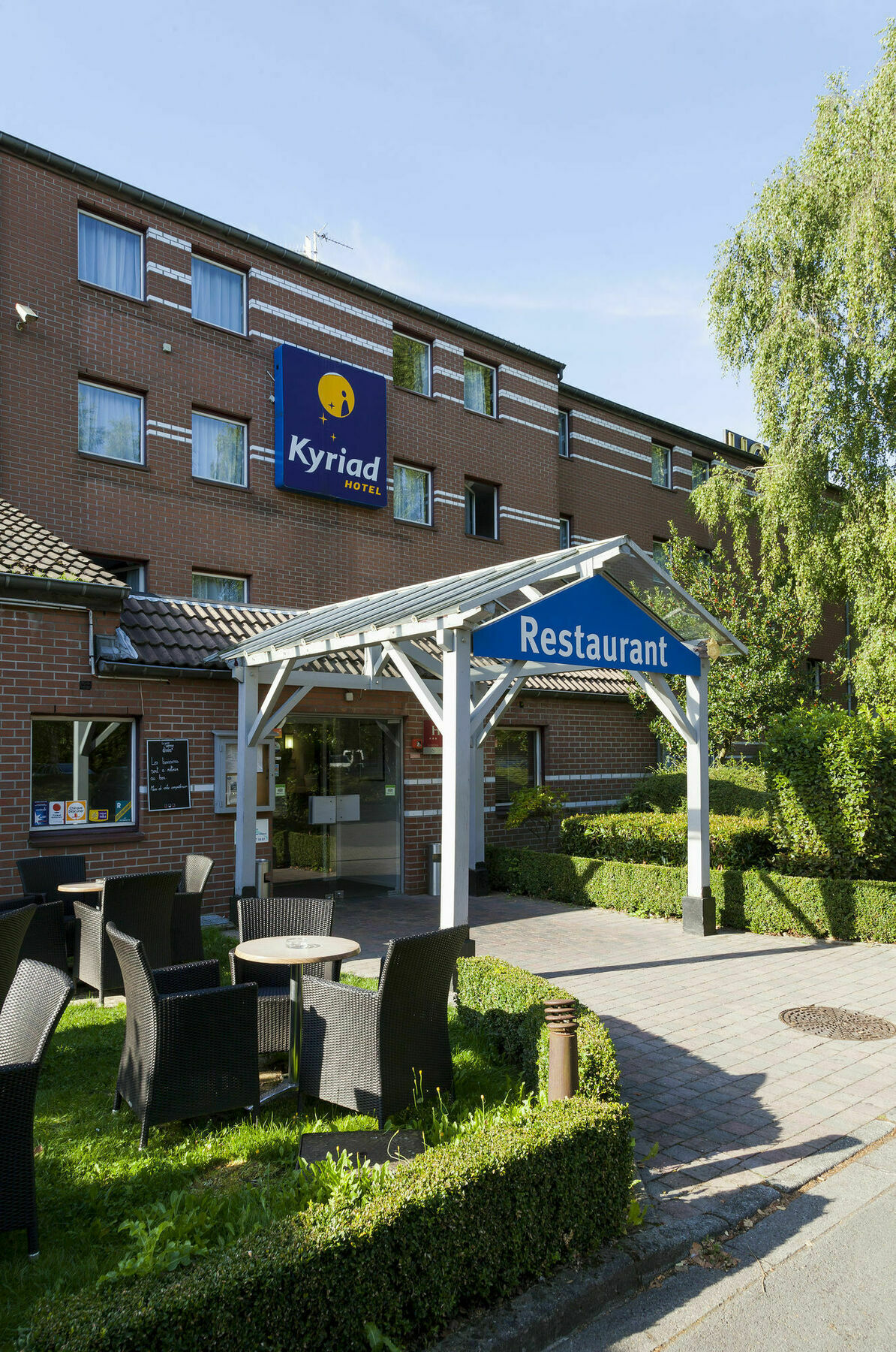 Kyriad Lille Est - Villeneuve D'Ascq Екстериор снимка